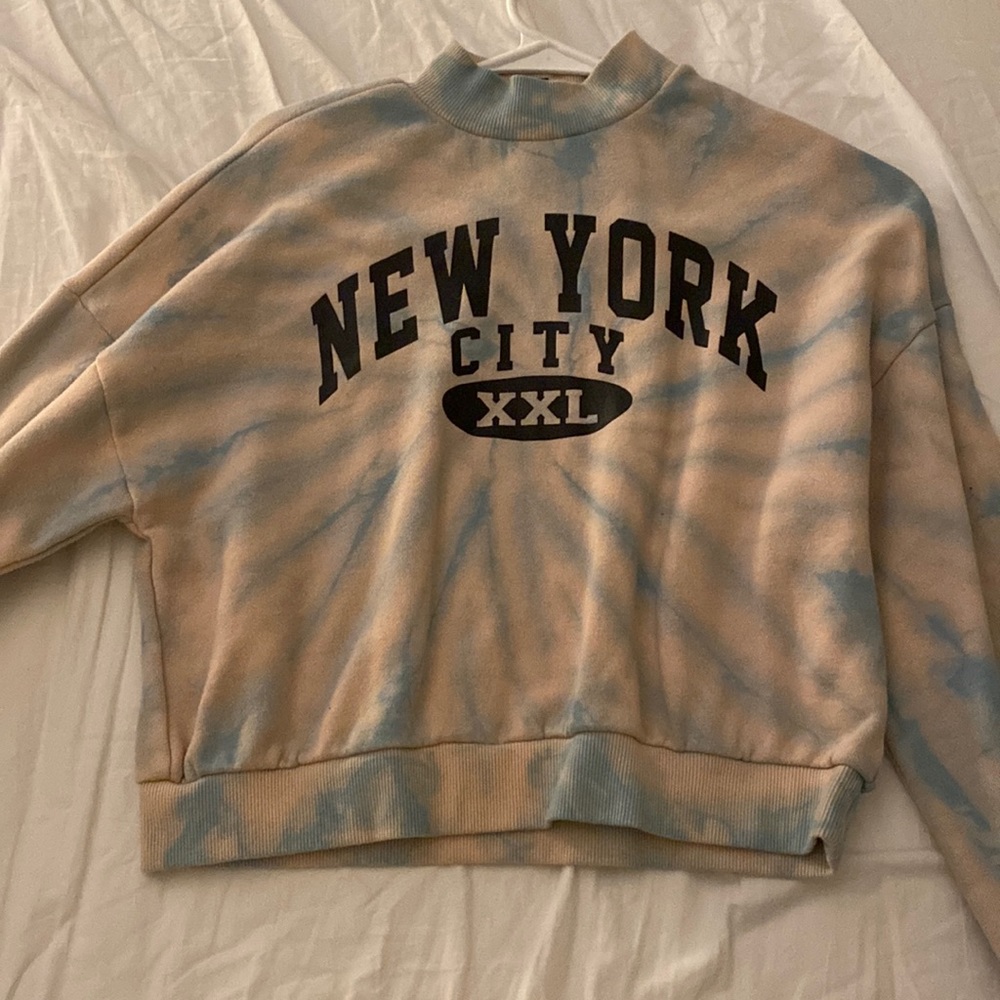 Forever 21 cropped hoodie